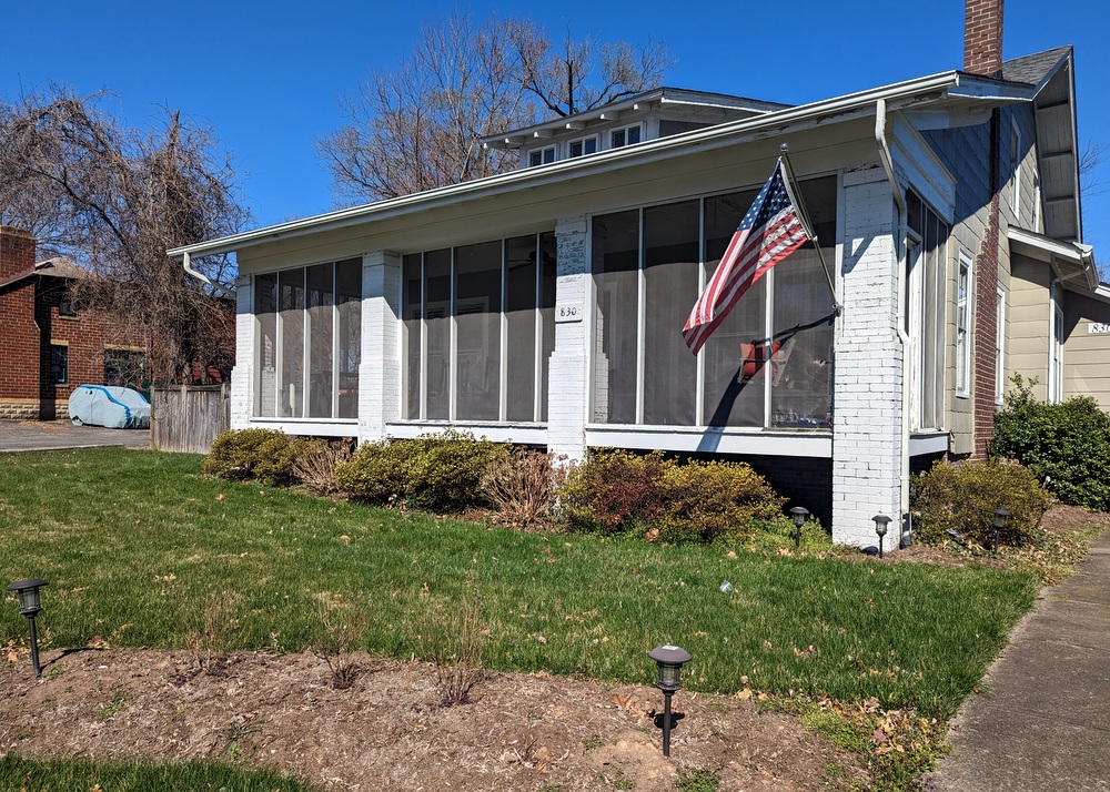 Elden Street prior to front porch and walkway renovations